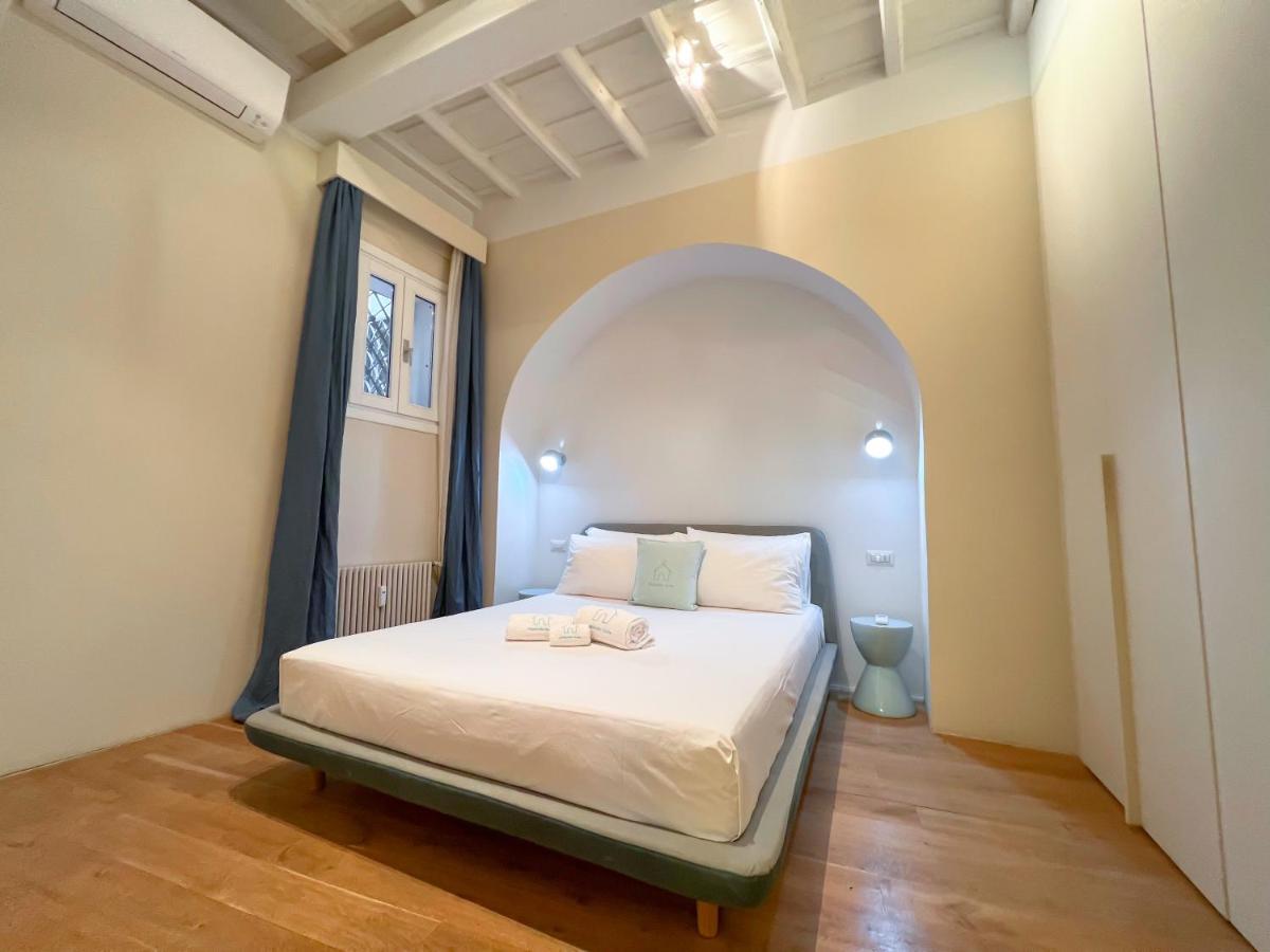 Luxury House & Secret Garden - Strategic Location, 100M To Metro B Apartment Rome Exterior photo